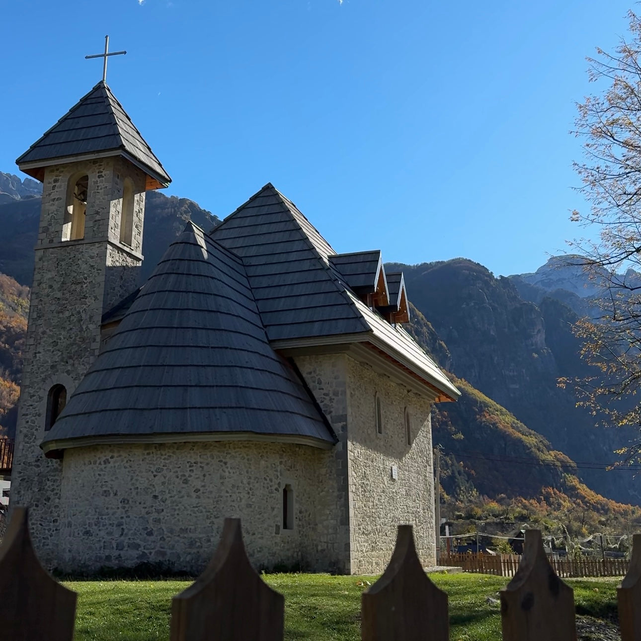 Albanian Alps Scenic Retreat