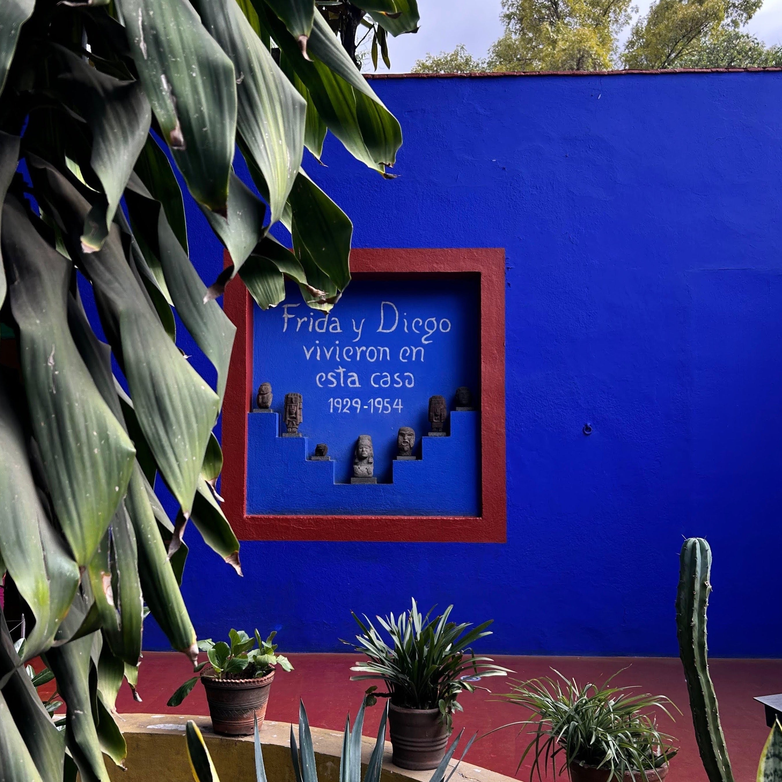 Frida Kahlo & Alebrijes