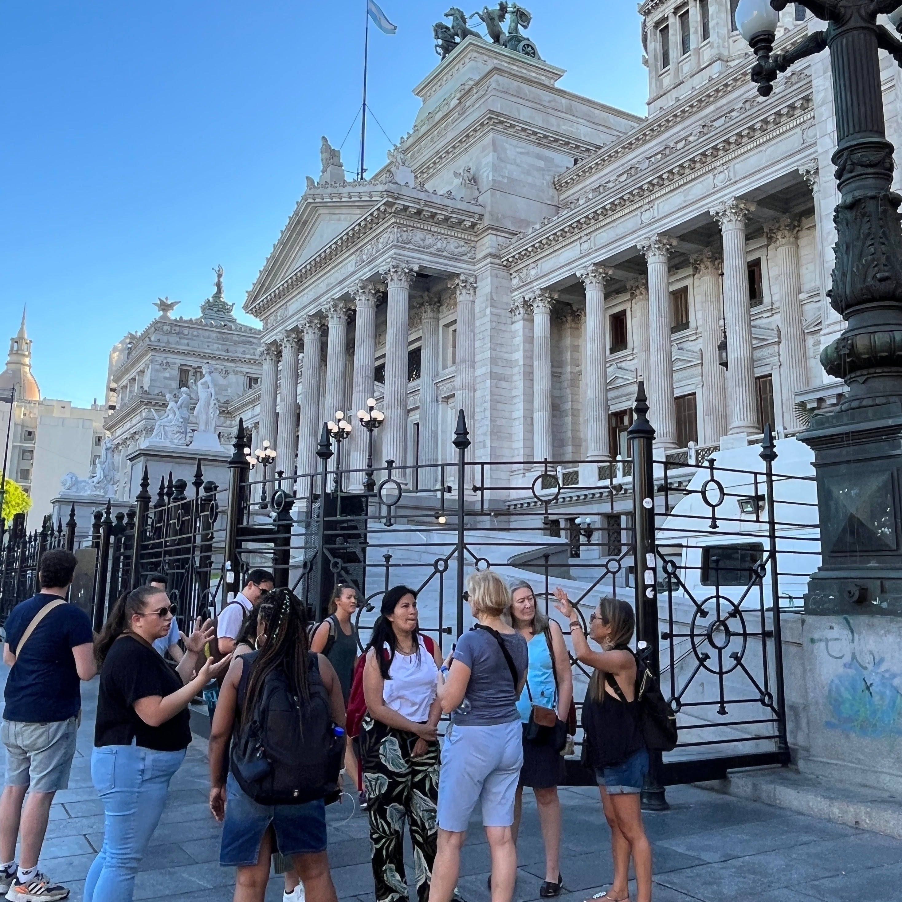 Buenos Aires 101: Walking Tour & Dinner